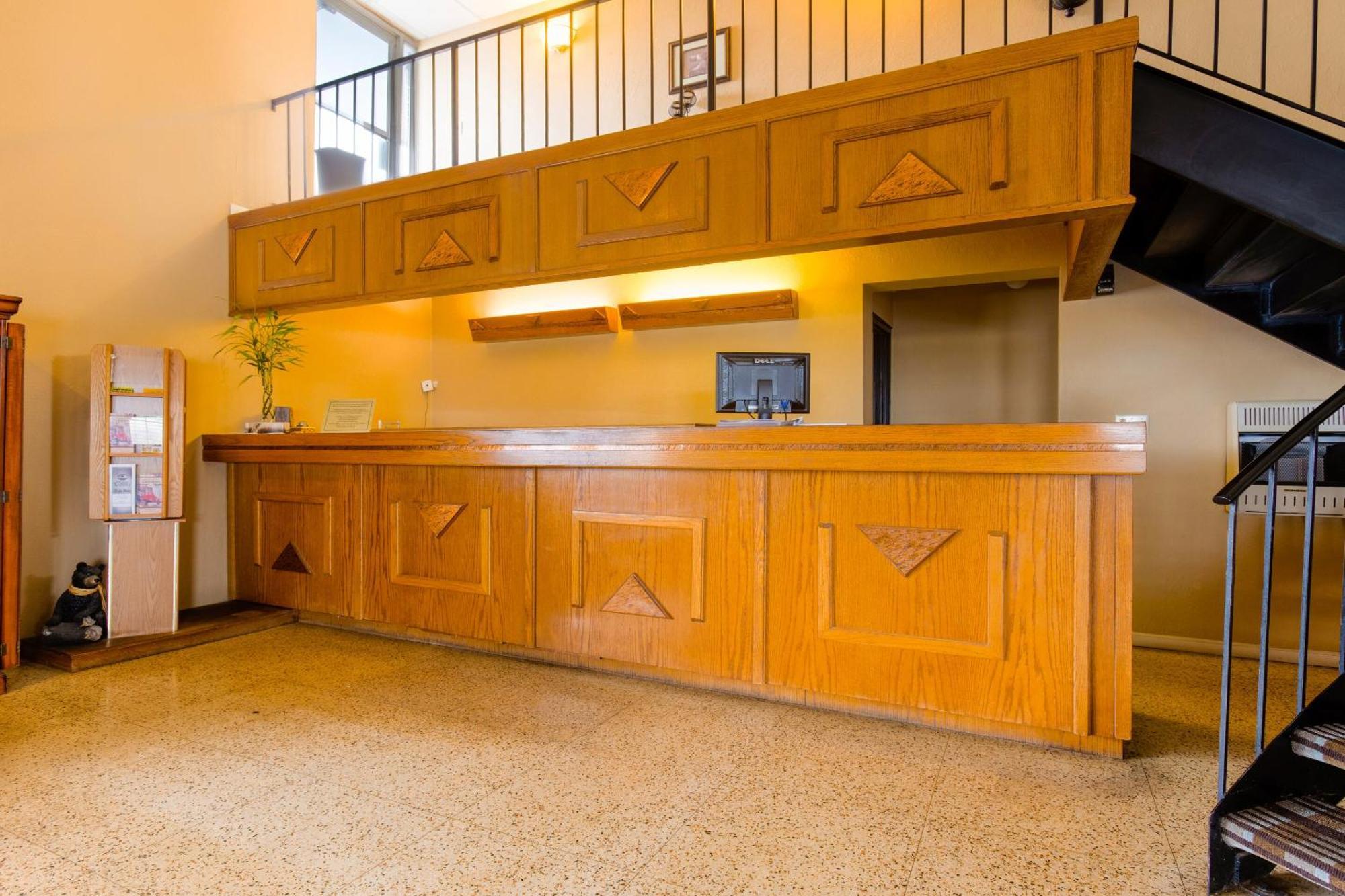Oyo Hotel Lebanon Mo I-44 Экстерьер фото